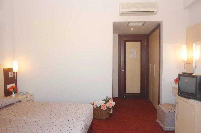 Side Elis Hotel Екстериор снимка